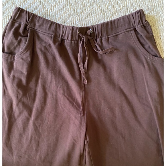 Track Suit 2 piece chocolate brown leisure suit - Picture 7 of 10